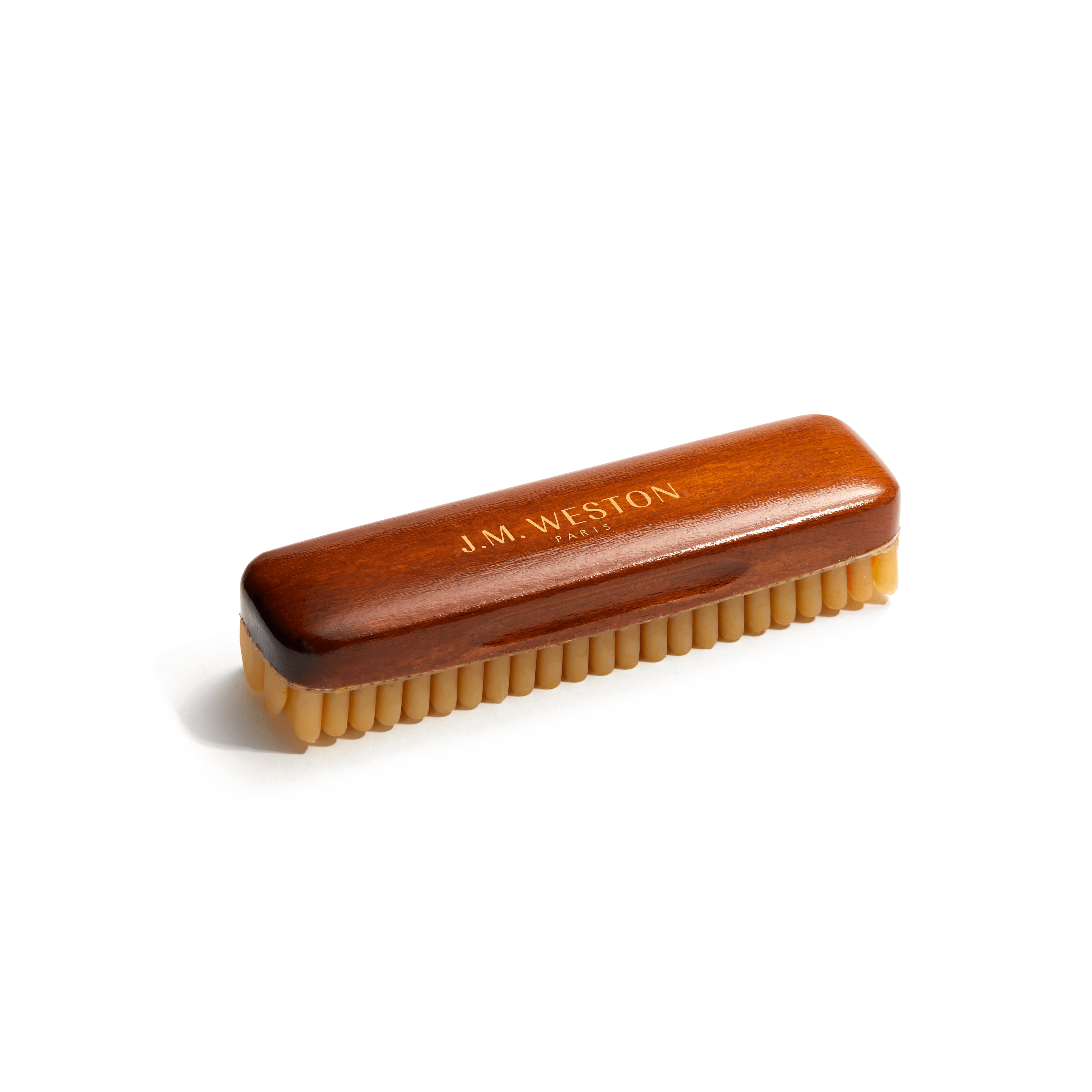 Brosse à daim