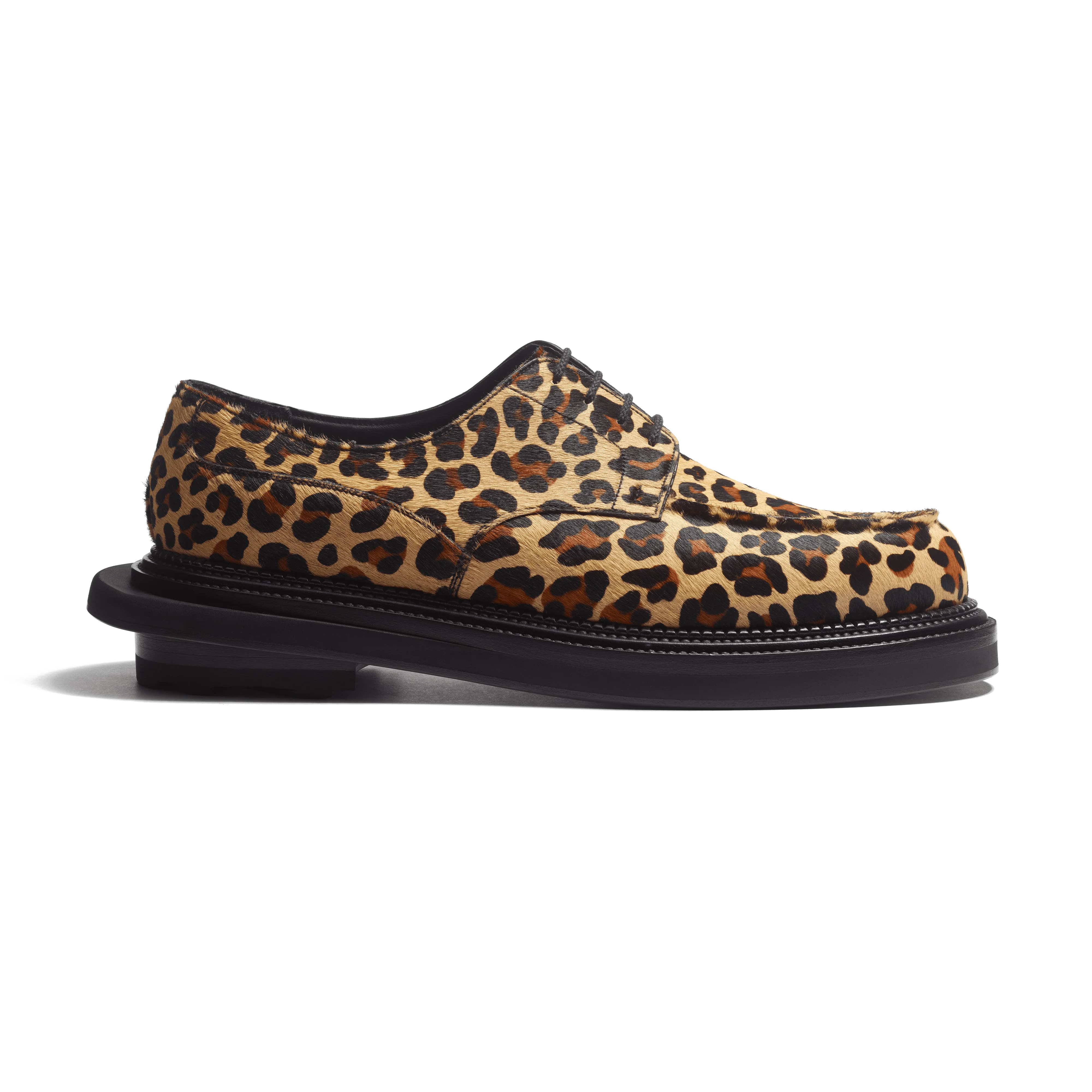 Derby Golf J.M. Weston x sacai [cuir de vachette avec poils motif Léopard]