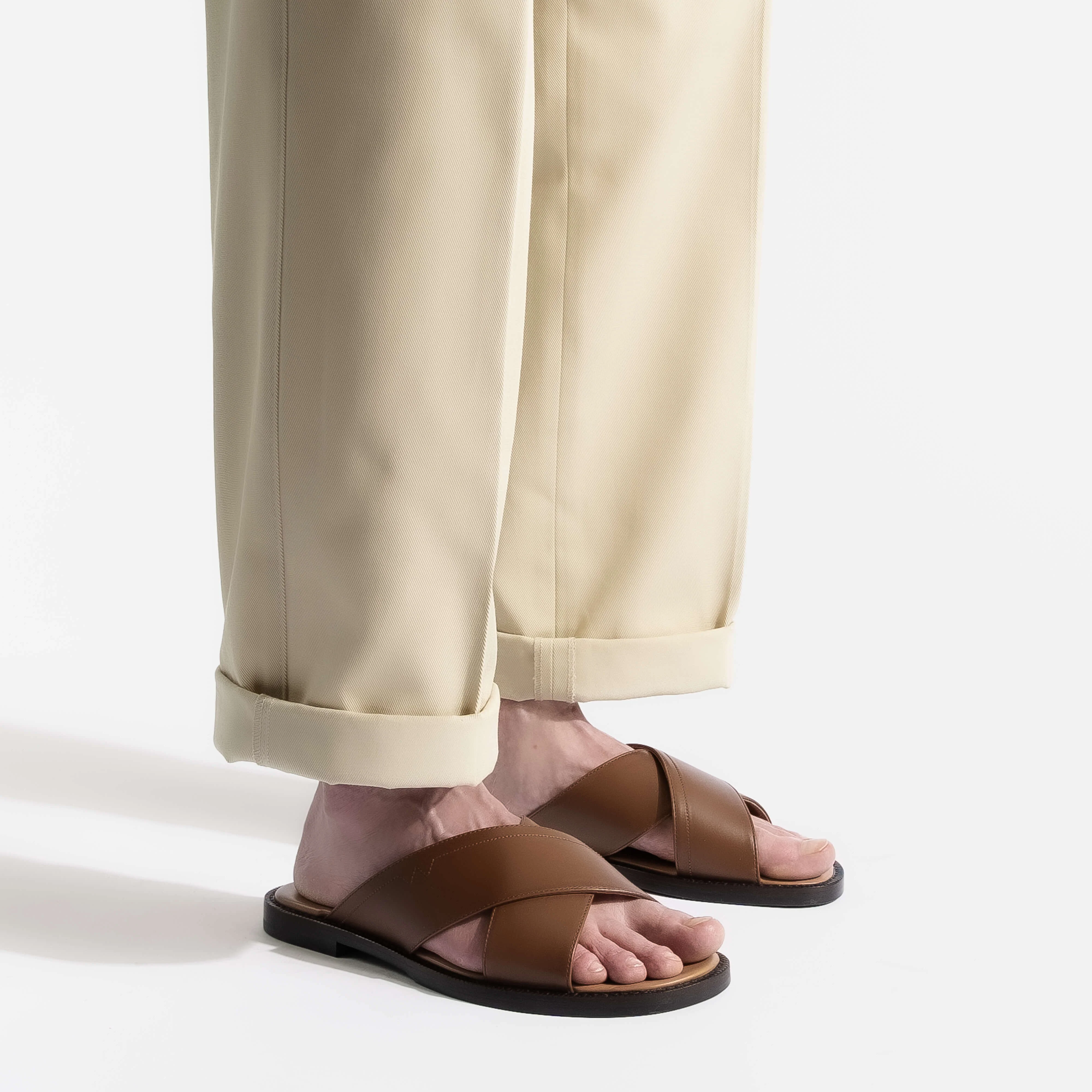 Mule Croisée Double V [homme cuir veau lisse bergeronnette] - Image 5